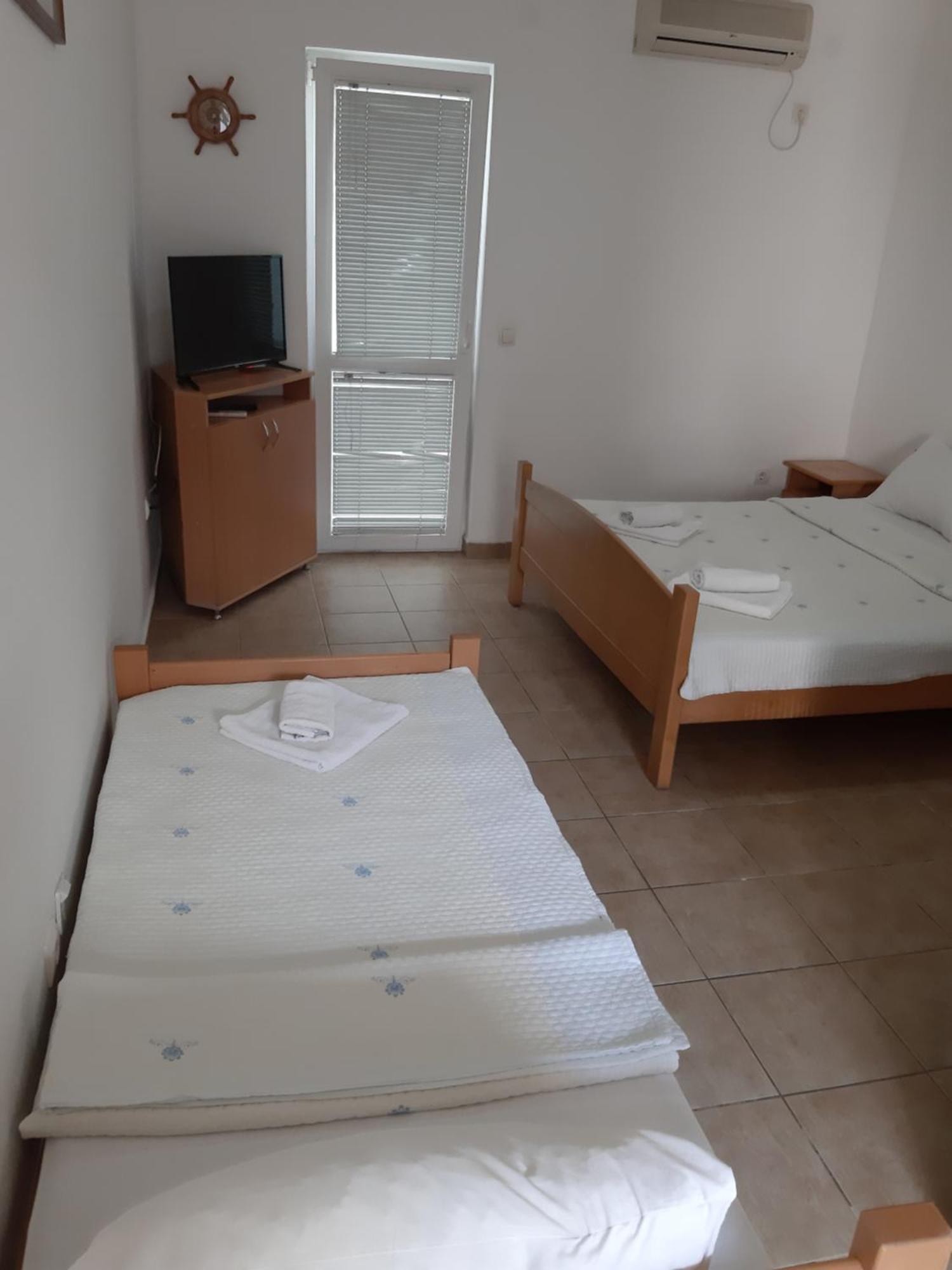 Guest House Perovic ซูโตมอเร ห้อง รูปภาพ